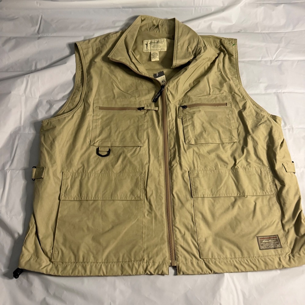 Eddie Bauer Mens Travel Utility Vest XL Putty Tan Hiking Fish Multi-Pocket New